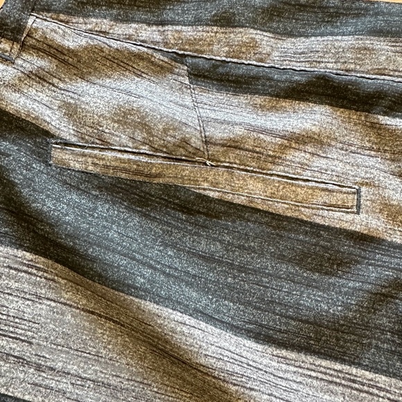 HURLEY Men's Hybrid Walk Shorts Black Gray Stripe Board Swim Surf Quick Dry 34 - Picture 6 of 9